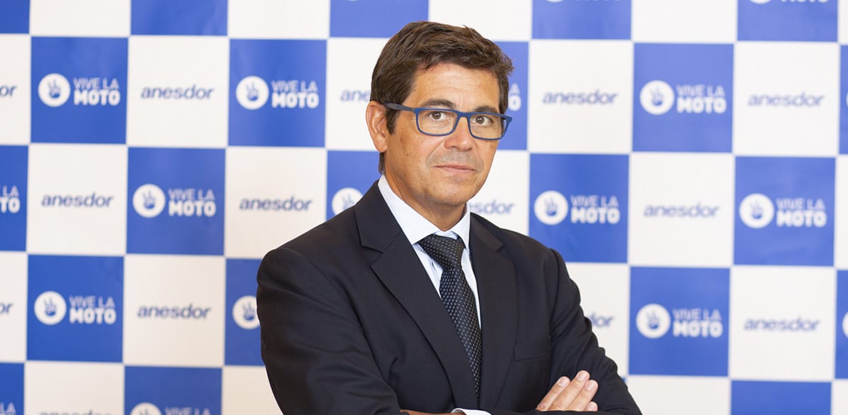 Jordi Bordoy, ANESDOR: “ Se debería dedicar un plan de seguridad vial específico para las motos” Hablamos con Jordi Bordoy, presidente de ANESDOR, quien considera que “la moto juega un papel fundamental en la nueva movilidad