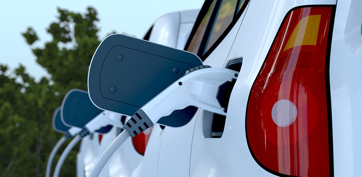 Conoce las ventajas de contar con una flota de vehículos eléctrica Conseguir la descarbonización total de la flota de vehículos es un gran reto para muchas empresas.