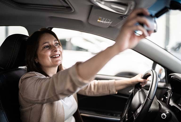 TEST: ¿Te colocas bien en el coche cuando vas a conducir?