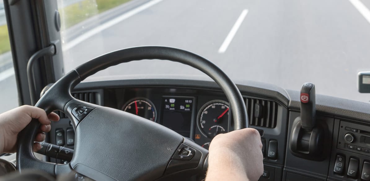 Un estudio analiza el comportamiento de los conductores de vehículos pesados en las autopistas, precisamente donde se alcanzan mayores velocidades.