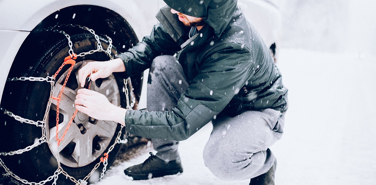 Conoce las alternativas para conducir con nieve o hielo: neumáticos “all-season”, neumáticos de invierno, o cadenas para la nieve
