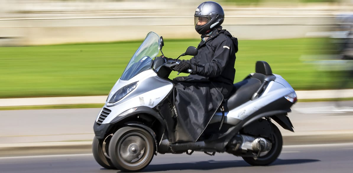 La motos de tres ruedas son una buena opción