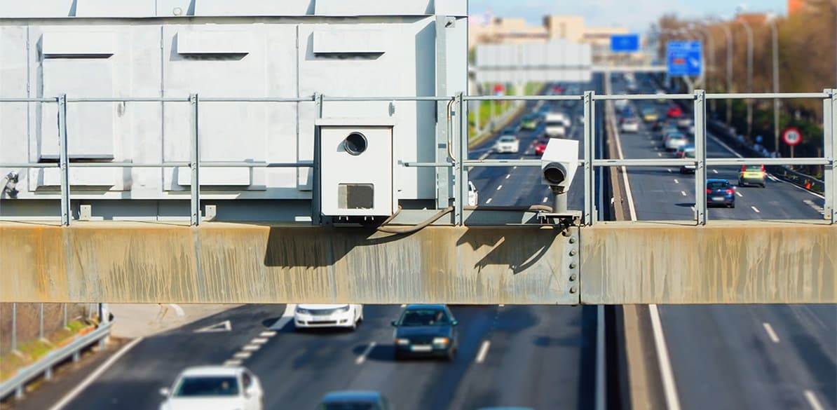 Así es cómo la Dirección General de Tráfico vigila las infracciones desde el cielo y desde la carretera La velocidad inadecuada o excesiva está detrás de 1 de cada 5 siniestros viales de tráfico con víctimas