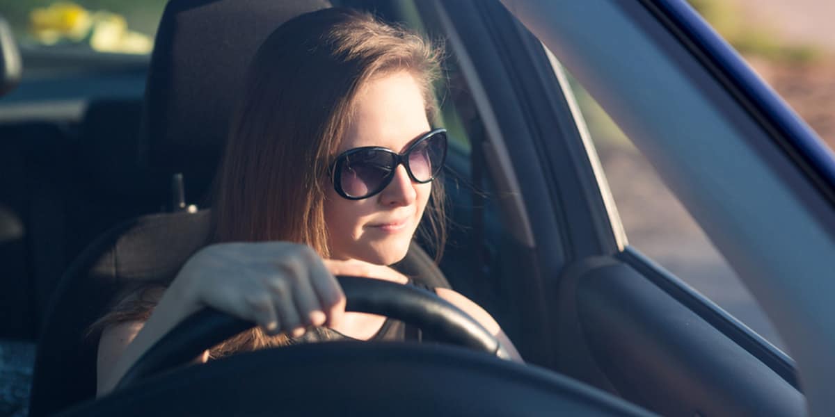 camioneta Monopolio ANTES DE CRISTO. Cuáles son las mejores gafas de sol para conducir en verano?