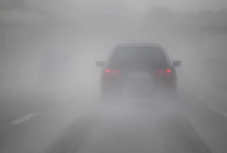 Test: ¿conduces adecuadamente con niebla?