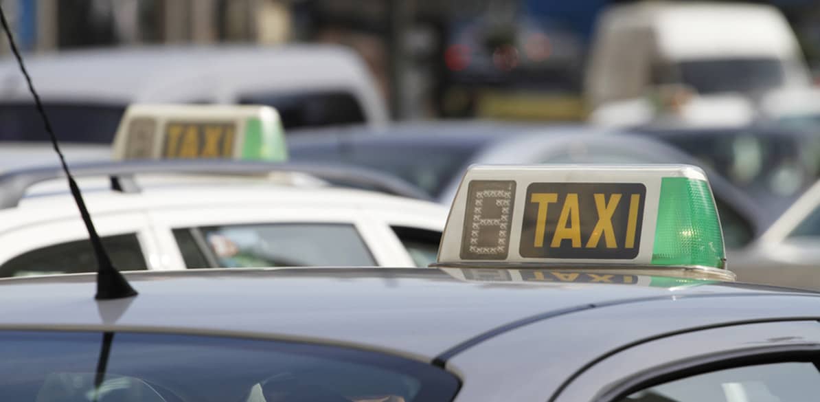 Conducir un taxi no es una tarea fácil. De ahí, la importancia de evitar accidentes en la medida de lo posible.