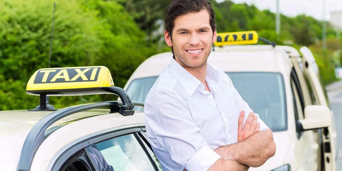 Los requisitos que debes superar para conducir un VTC 3 Motor16 riesgos taxista 1200x600 1 Motor16