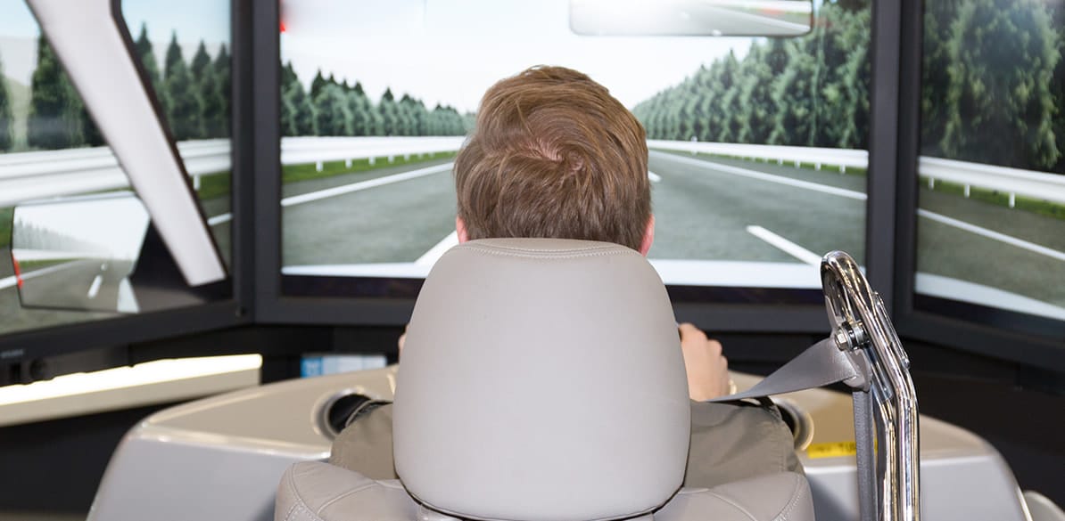 Las empresas apuestan los simuladores de conducción para concienciar a sus trabajadores