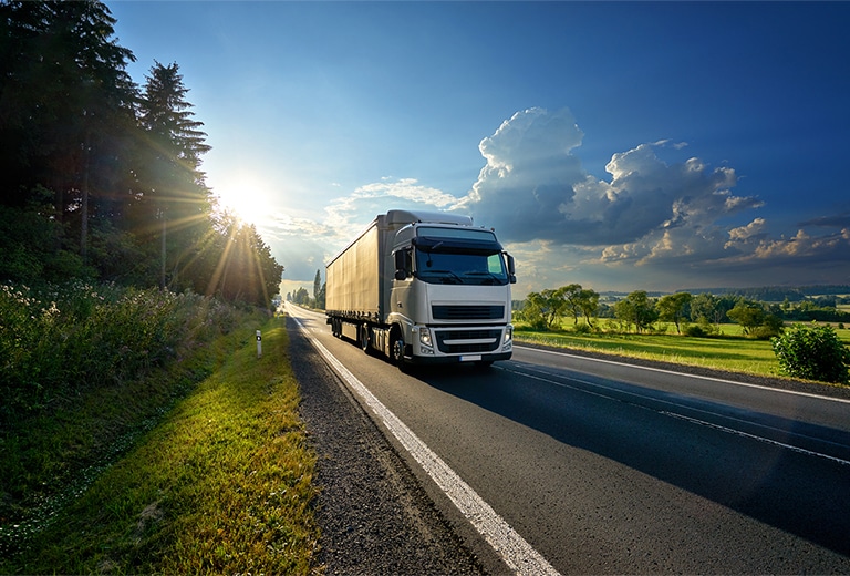 Los sistemas de seguridad al servicio de los conductores de camiones