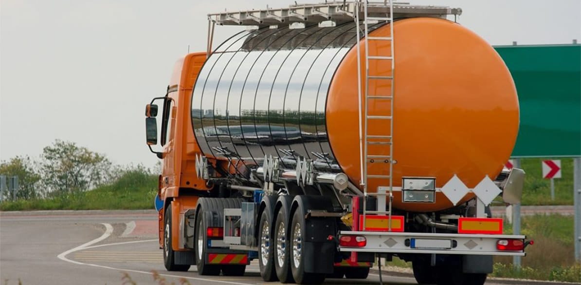 El transporte y el suministro de combustible conlleva una serie de riesgos específicos