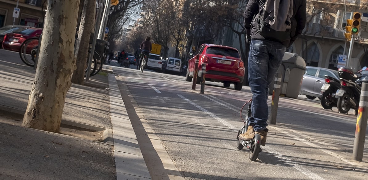 Estudio que pone el foco en los riesgos de los patinetes eléctricos, un nuevo modo de desplazamiento que cada vez se utiliza más.