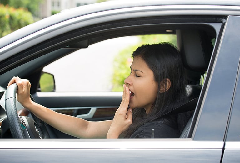 Sigue estos consejos y evita la somnolencia durante la conducción